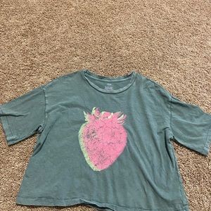 Crop top